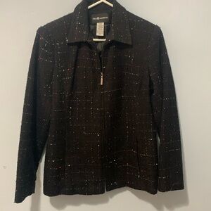 🌻  Sag Harbour size 8